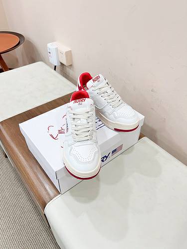 Picture of Autry Shoes Women _SKUfw157085220fw